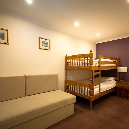 Esplanade Hotel New Quay